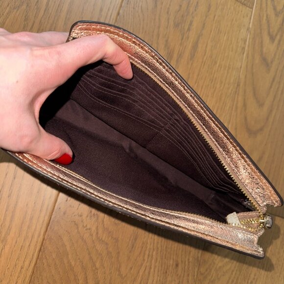 Coach Rose Gold Glitter Metallic Clutch F37563 - EUC - Picture 6 of 8